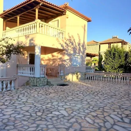 Welcome To Paradise!